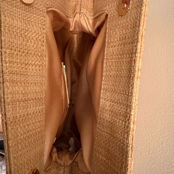 Purse - Picture 4 of 4